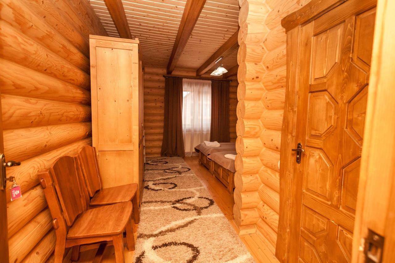 Guest House М Vorochta Buitenkant foto