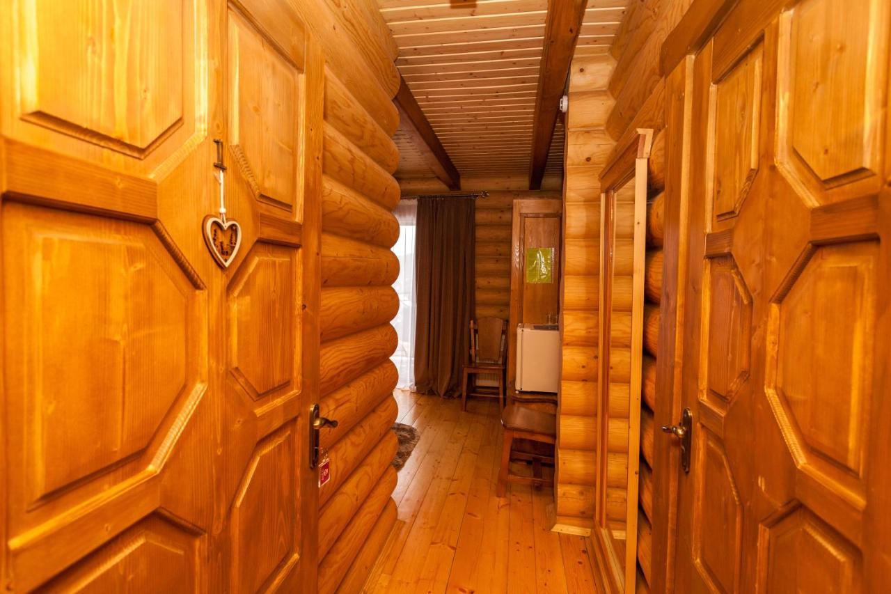Guest House М Vorochta Buitenkant foto